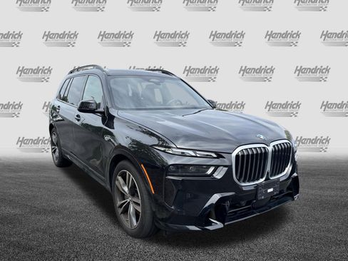Used 2024 BMW X7 xDrive40i w/ Executive Package AWD/4WD image 2