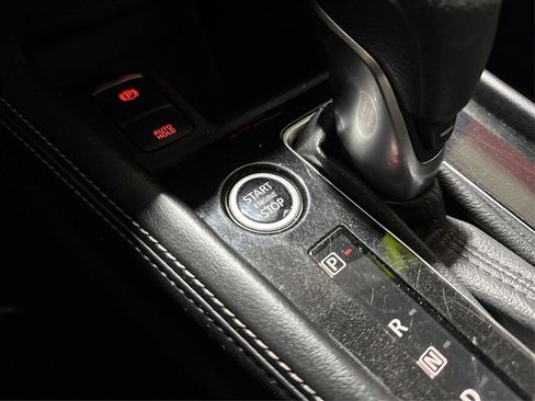 Used 2021 Nissan Kicks SV image 24