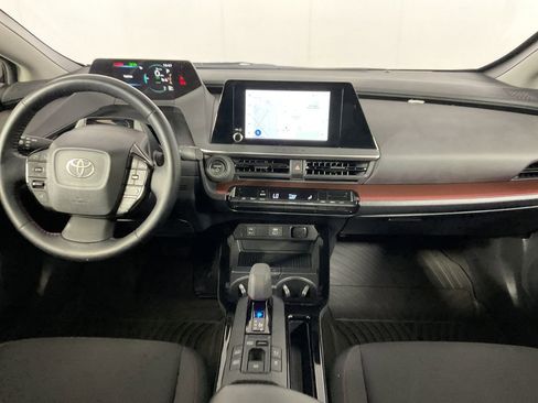Used 2024 Toyota Prius Prime FWD image 15