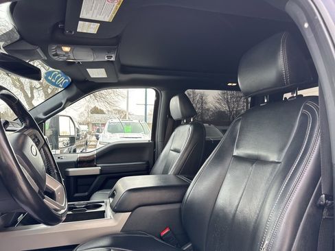 Used 2022 Ford F250 Lariat w/ Tremor Off-Road Package image 16