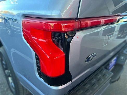 Certified 2022 Ford F150 Lightning Lariat w/ Tow Technology Package image 25