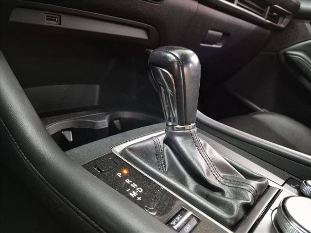 Used 2020 MAZDA MAZDA3 Sedan w/ Select Package FWD image 11
