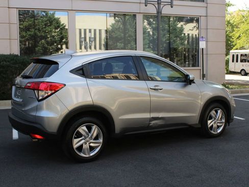 Used 2020 Honda HR-V EX image 7