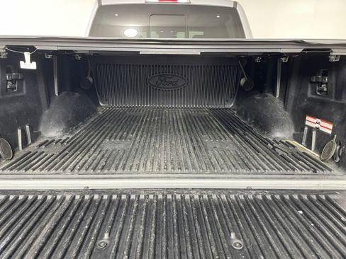 Used 2016 Ford F150 Lariat w/ Equipment Group 502A Luxury image 15