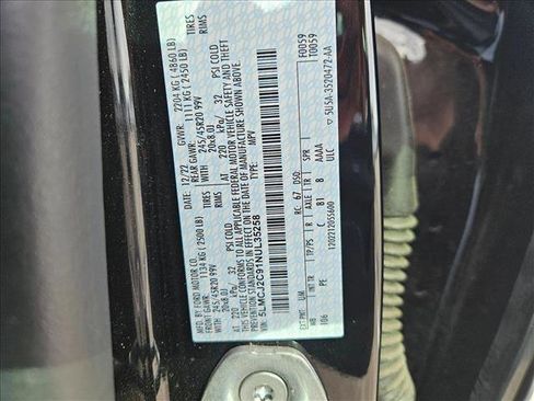 Used 2022 Lincoln Corsair Reserve w/ Equipment Group 201A image 17