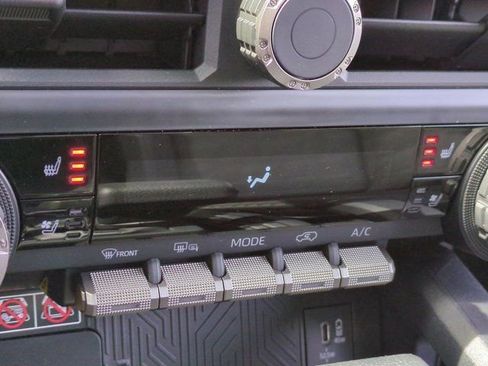 Certified 2025 Toyota 4Runner TRD Off-Road Premium AWD/4WD image 14