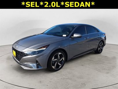 Used 2021 Hyundai Elantra SEL w/ Convenience + Premium Package