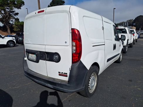 Used 2018 RAM ProMaster City Tradesman FWD image 8