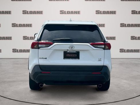 Used 2023 Toyota RAV4 LE AWD/4WD image 4