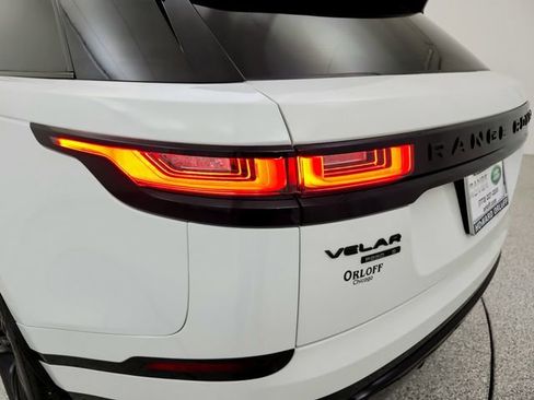 Used 2020 Land Rover Range Rover Velar R-Dynamic S AWD/4WD image 27
