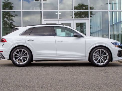 Used 2026 Audi RS Q8 performance AWD/4WD image 4