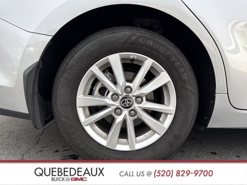 Used 2025 Toyota Camry LE image 27