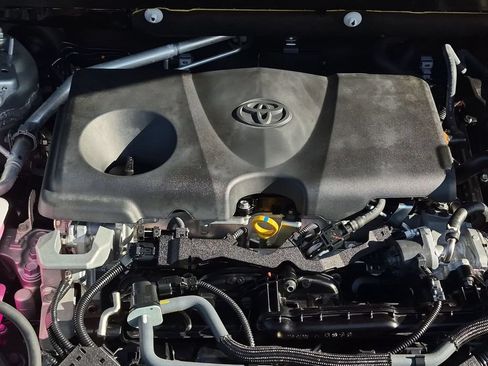 Used 2025 Toyota RAV4 XLE w/ Convenience Package AWD/4WD image 35