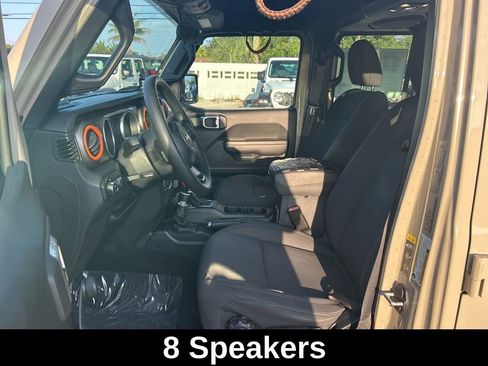 Used 2020 Jeep Gladiator Sport AWD/4WD image 10