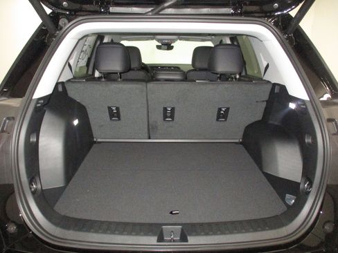 New 2026 GMC Terrain Denali AWD/4WD image 12