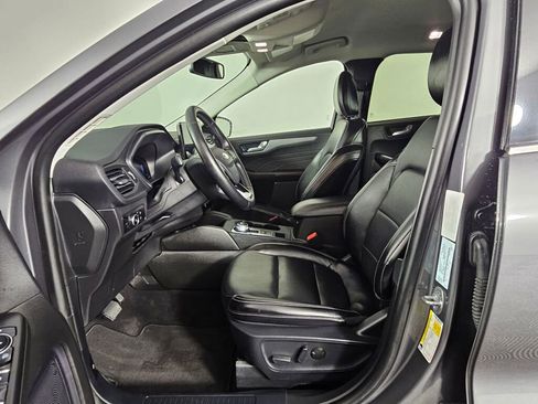 Used 2024 Ford Escape Platinum image 19