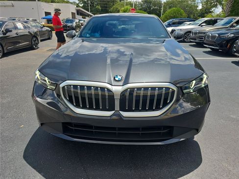 Used 2026 BMW 530i RWD image 6