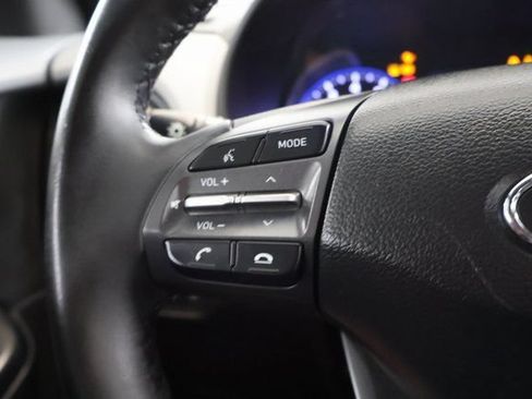 Used 2021 Hyundai Kona SEL AWD/4WD image 17