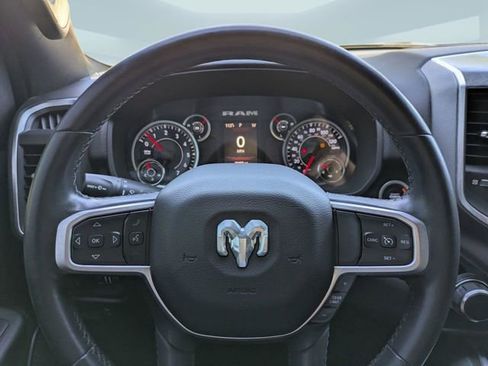 Used 2019 RAM 1500 Big Horn RWD image 27