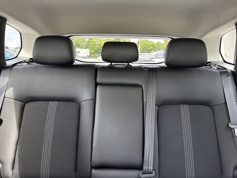 Used 2024 MAZDA CX-50 AWD 2.5 S w/ Preferred Package image 18