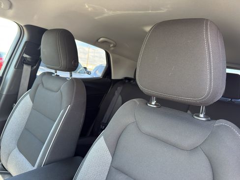 Used 2023 Chevrolet TrailBlazer LT FWD image 27