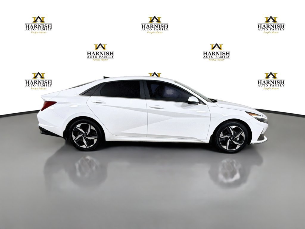 Used 2023 Hyundai Elantra Limited FWD image 8