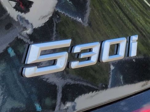Used 2027 BMW 530i xDrive w/ M Sport Package AWD/4WD image 13
