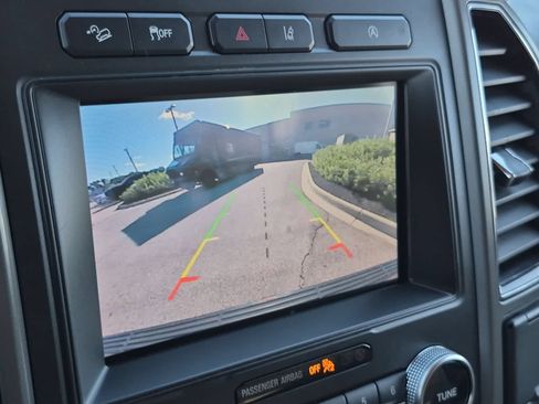 Used 2020 Ford Expedition Max XLT w/ Equipment Group 202A AWD/4WD image 31