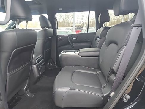 Used 2024 Nissan Armada SL w/ Midnight Edition Package image 41