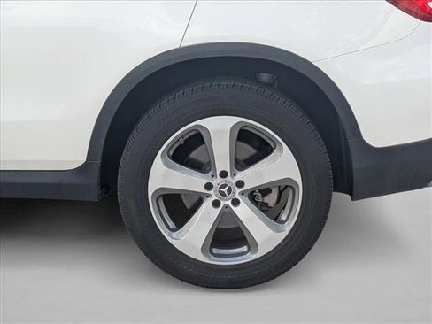 Certified 2019 Mercedes-Benz GLC 300 image 16