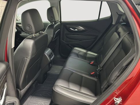 Used 2024 GMC Terrain SLT w/ Infotainment Package II AWD/4WD image 24