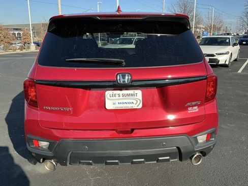 Used 2024 Honda Passport EX-L image 4