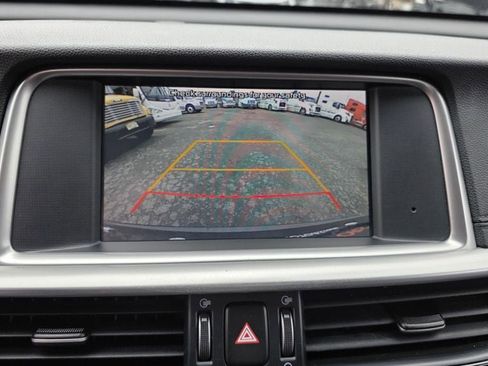 Used 2020 Kia Optima LX FWD image 14