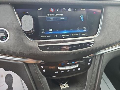 Used 2017 Cadillac XT5 Platinum image 16