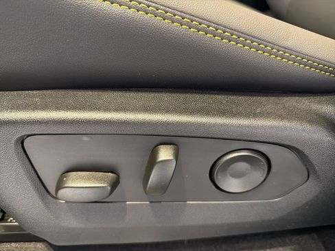 New 2026 Chevrolet Colorado ZR2 w/ Technology Package image 23