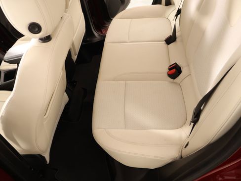 Used 2021 Buick Encore GX Preferred w/ Cold Weather Comfort Package FWD image 12