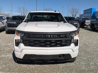 New 2026 Chevrolet Silverado 1500 Custom w/ Turbomax Blackout Package video 2