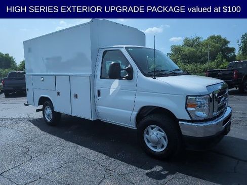 New 2025 Ford E-350 and Econoline 350 Super Duty w/ Power Equipment Group image 10