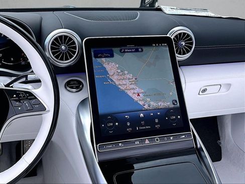 New 2026 Mercedes-Benz Maybach SL 680 image 9