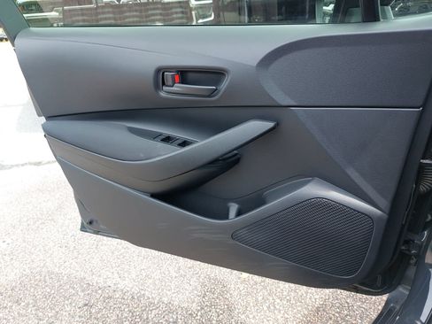 Used 2024 Toyota Corolla LE FWD image 27