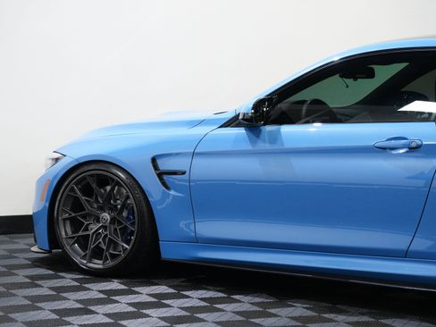 Used 2017 BMW M4 Coupe w/ Competition Package RWD image 19