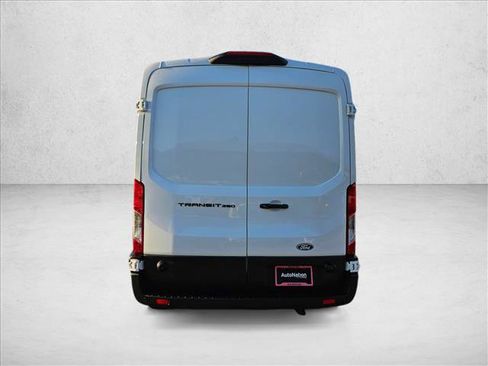 New 2026 Ford Transit 250 148 Medium Roof w/ Load Area Protection Package RWD image 8