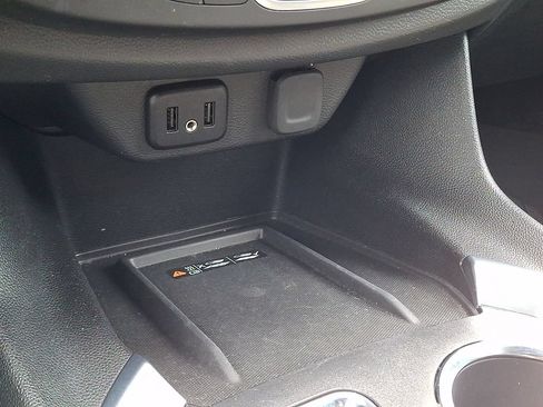 Used 2023 Chevrolet Traverse LT w/ LPO, Floor Liner Package AWD/4WD image 24