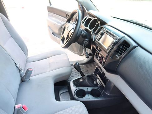 Used 2013 Toyota Tacoma 2WD Regular Cab image 20