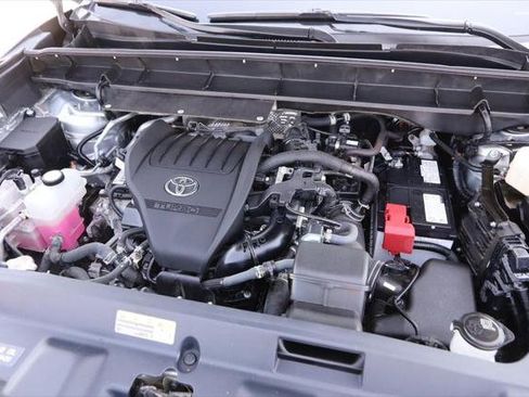 Certified 2024 Toyota Highlander XSE image 29