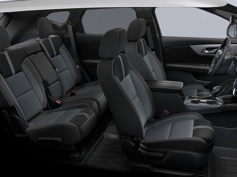 New 2026 Chevrolet Blazer LT w/ LPO, Floor Liner Package FWD image 31