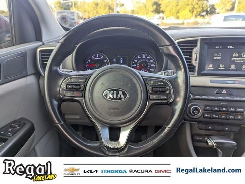 Used 2017 Kia Sportage EX image 11