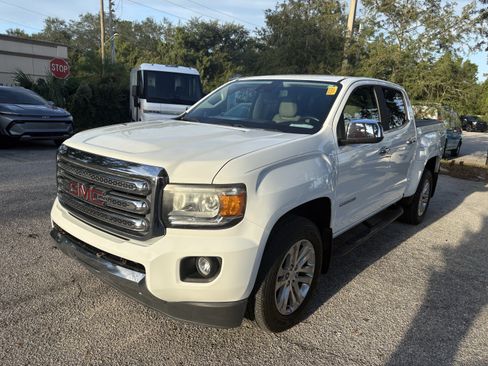 Used 2019 GMC Canyon SLT w/ Driver Alert Package AWD/4WD image 3