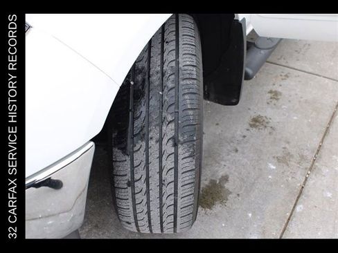 Used 2019 Nissan Frontier SL AWD/4WD image 12