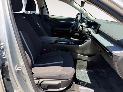 Certified 2024 Hyundai Sonata SEL FWD image 19